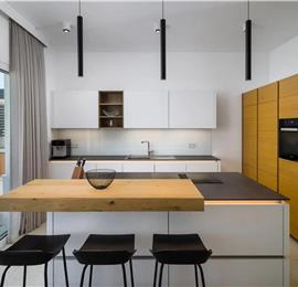 Beachfront Villa with Pool and Sea Views on Ciovo island near Trogir, Sleeps 8